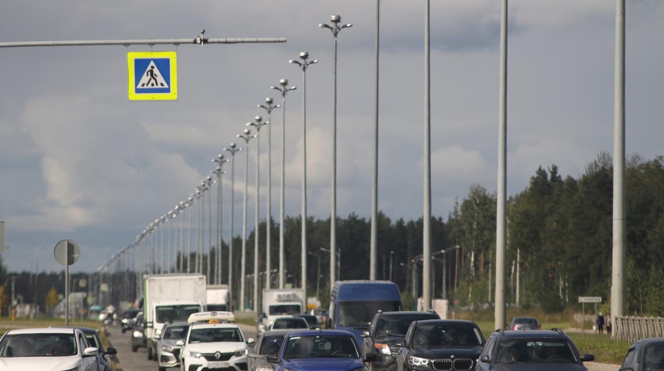 Касается всех автовладельцев: в России ввели новое правило обгона на дорогах