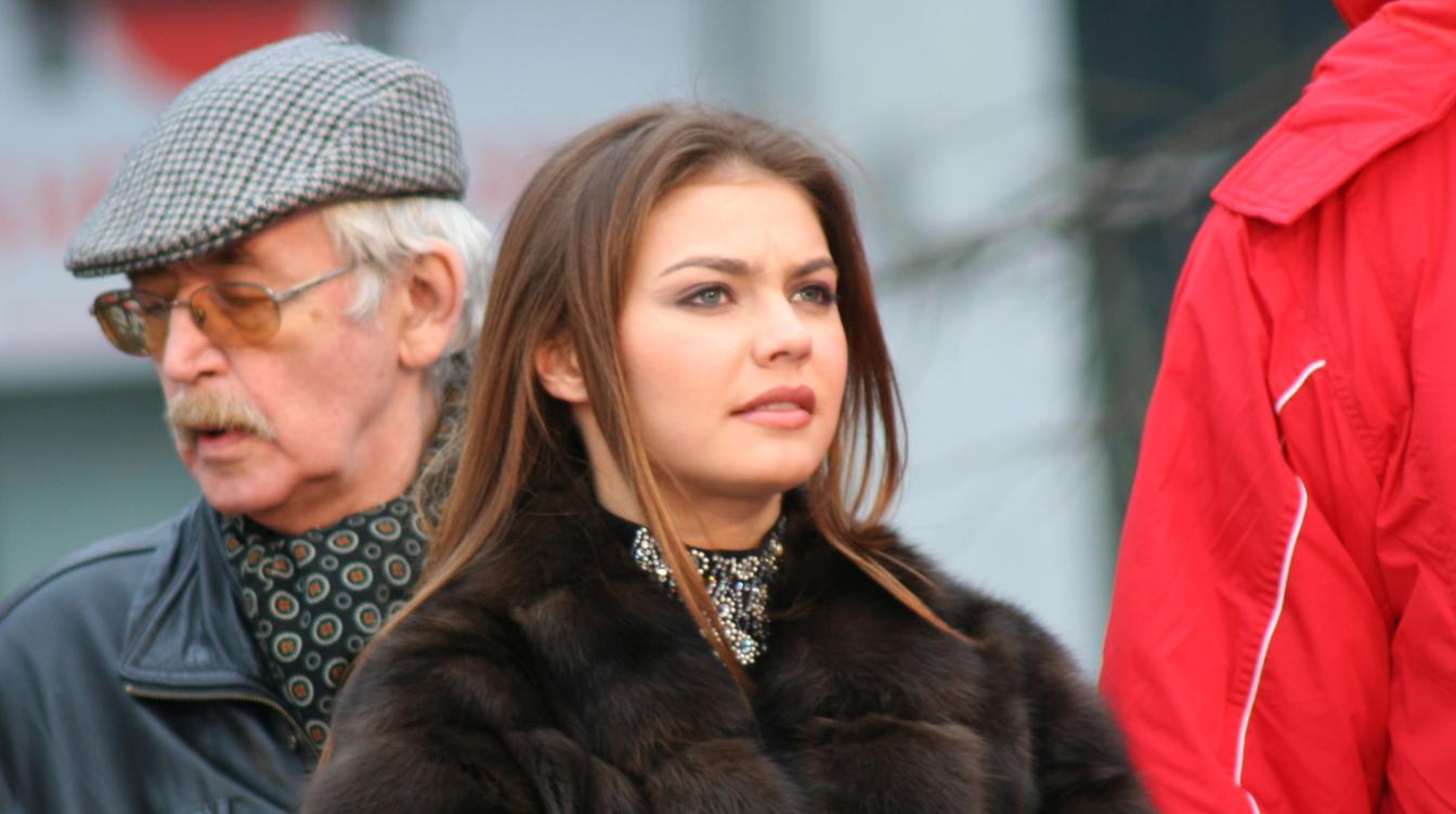 Кабаева уехала из Москвы: где сейчас находится гимнастка