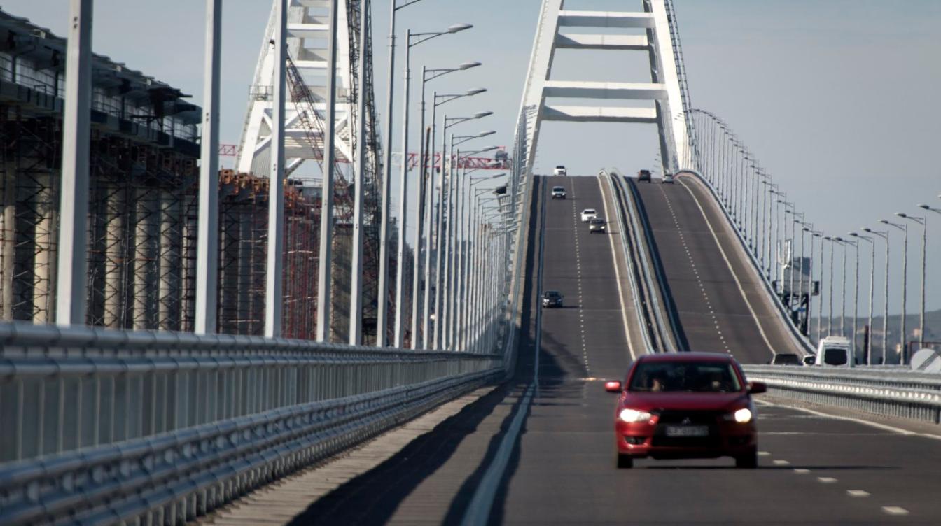 Украина угрожает уничтожить Крымский мост перед нападением на полуостров
