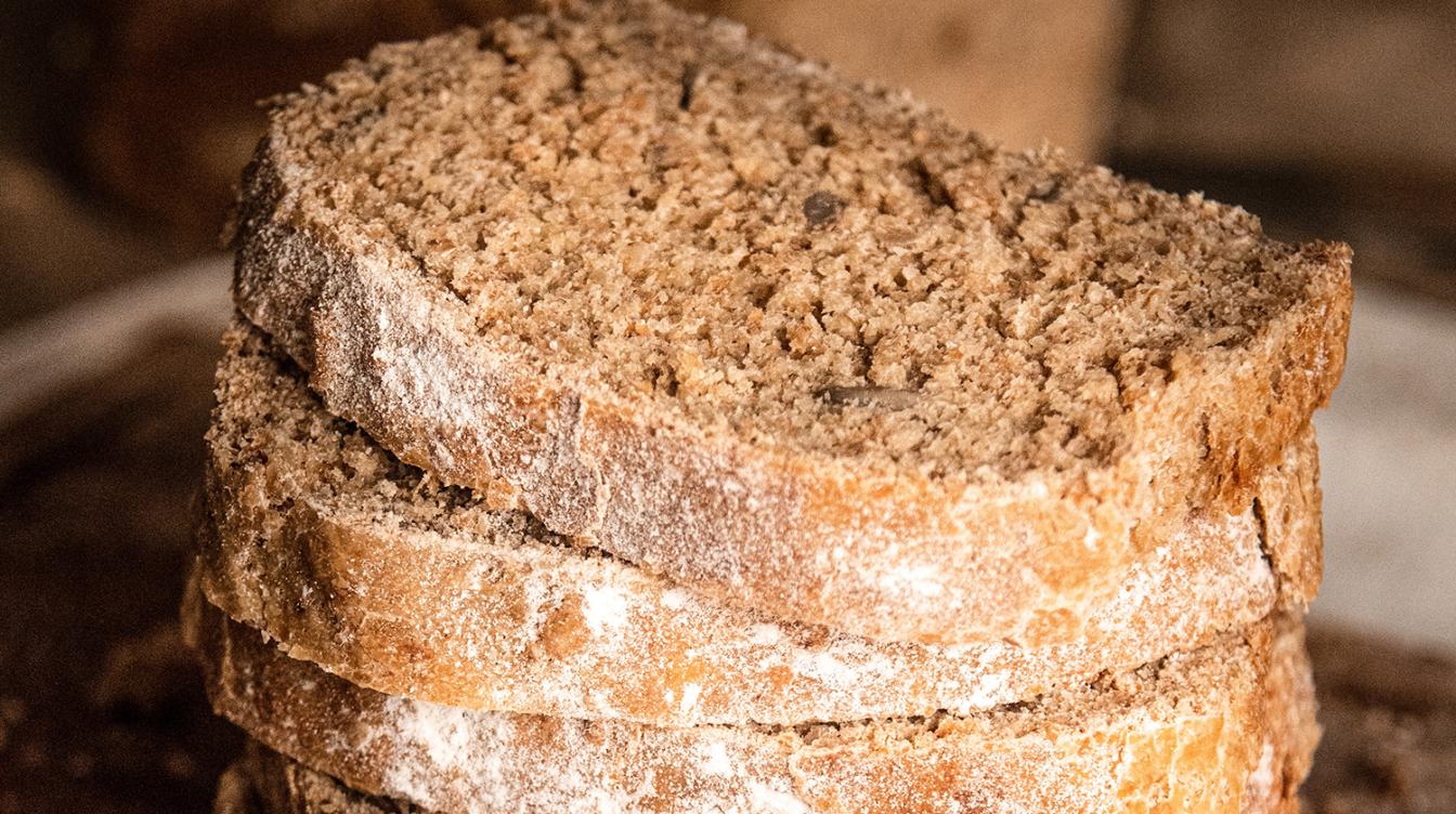 Это можно даже диабетикам и худеющим: назван идеальный хлеб 