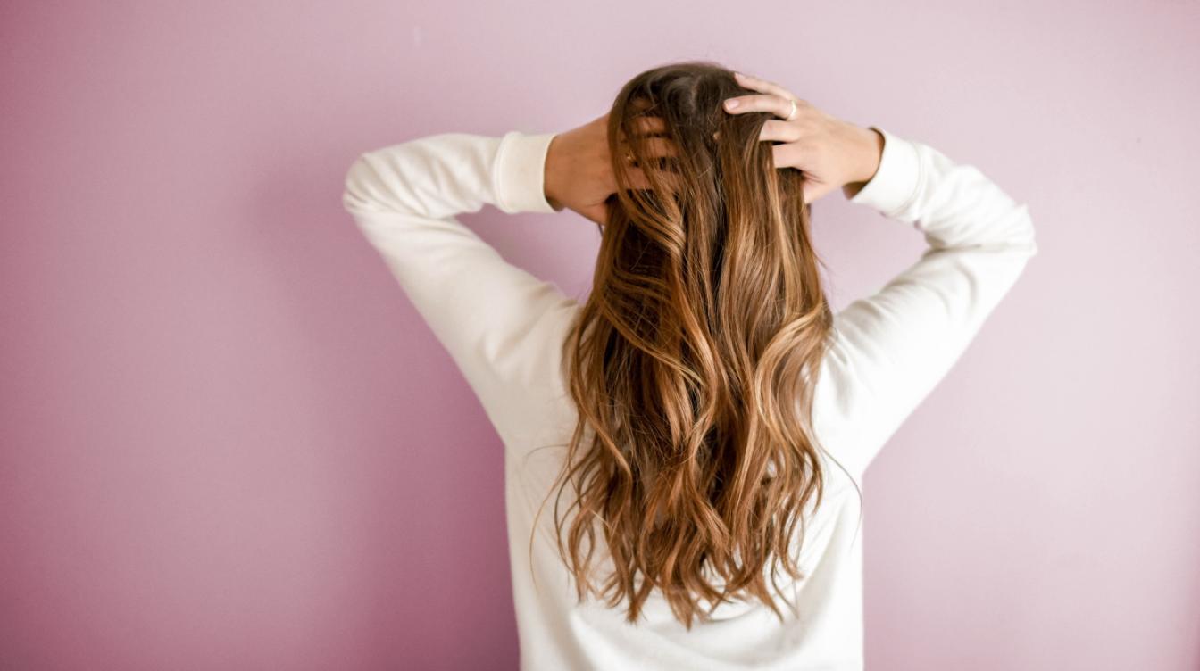 Простые хитрости помогут мыть голову всего раз в неделю: волосы будут сверкать
