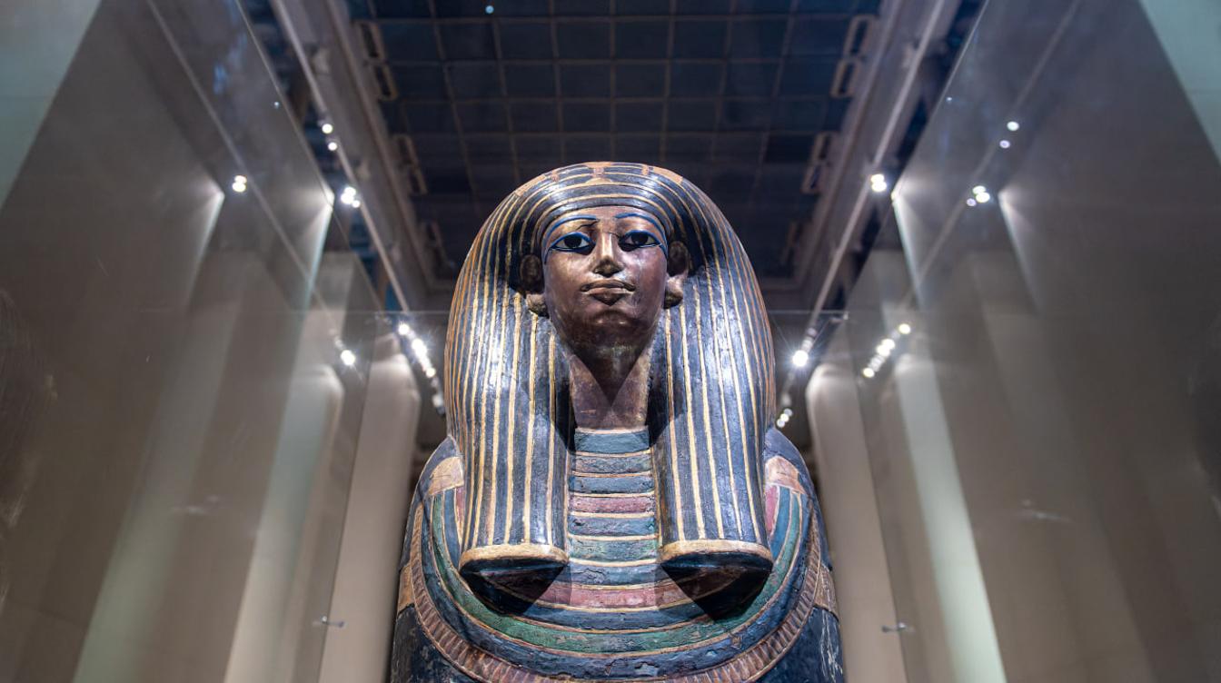 Прилетел из космоса: ученые сделали невероятное открытие о Тутанхамоне