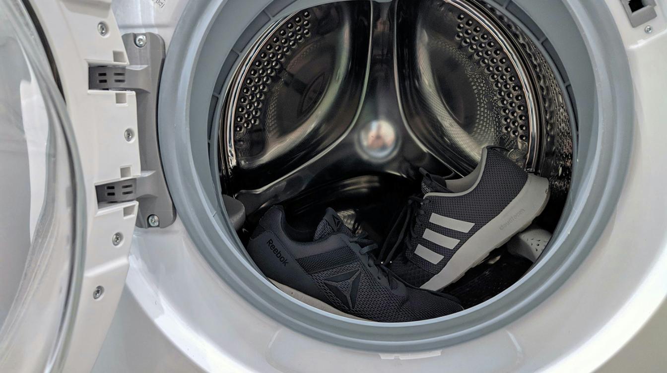 "Полезный" совет из интернета сломал стиральную машину: не делайте так никогда