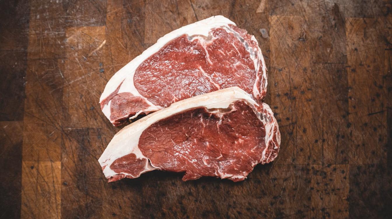Почему строго запрещается обрезать жир с мяса при готовке 