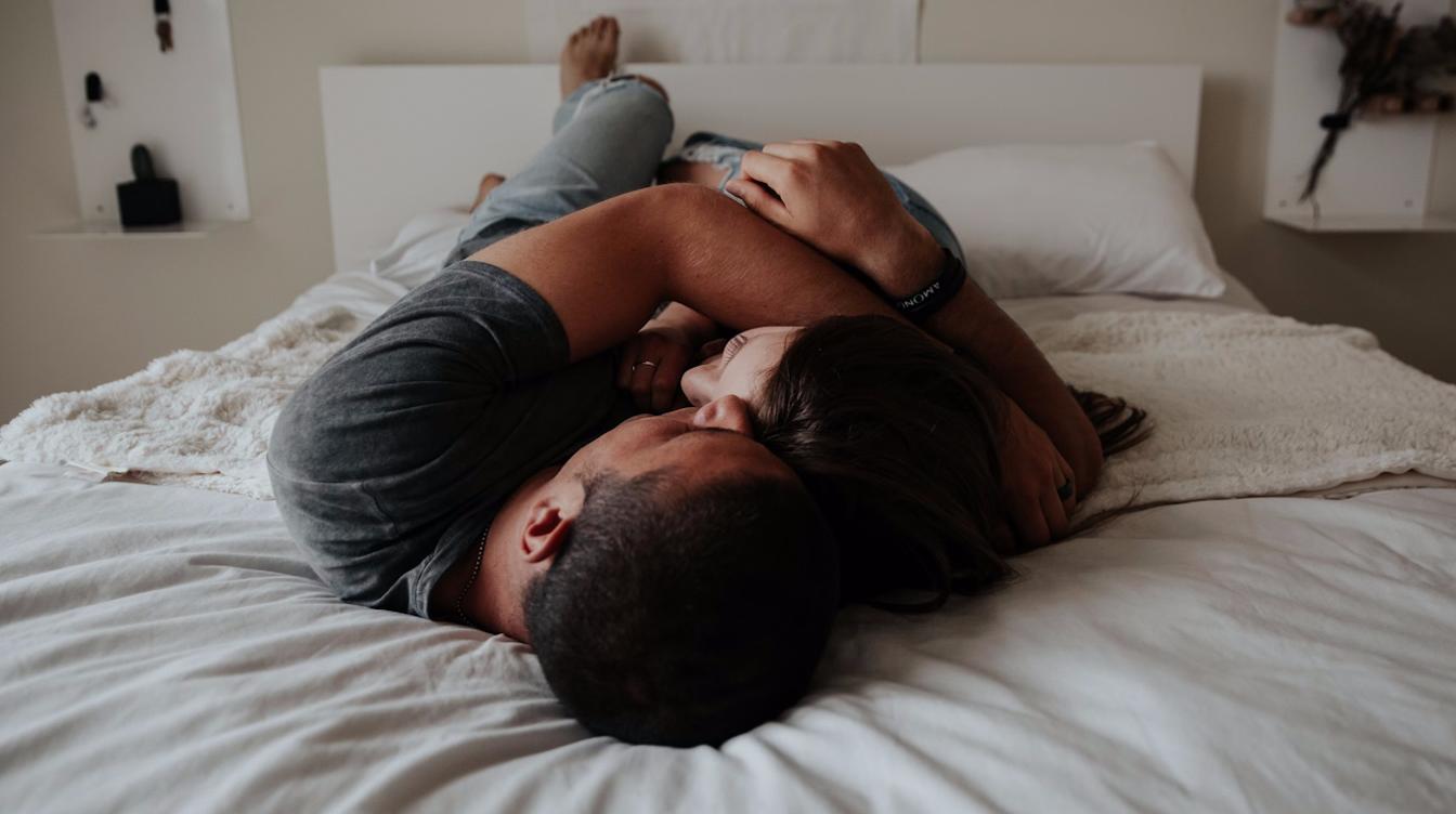 Названо идеальное число сексуальных партнеров для мужчин и женщин