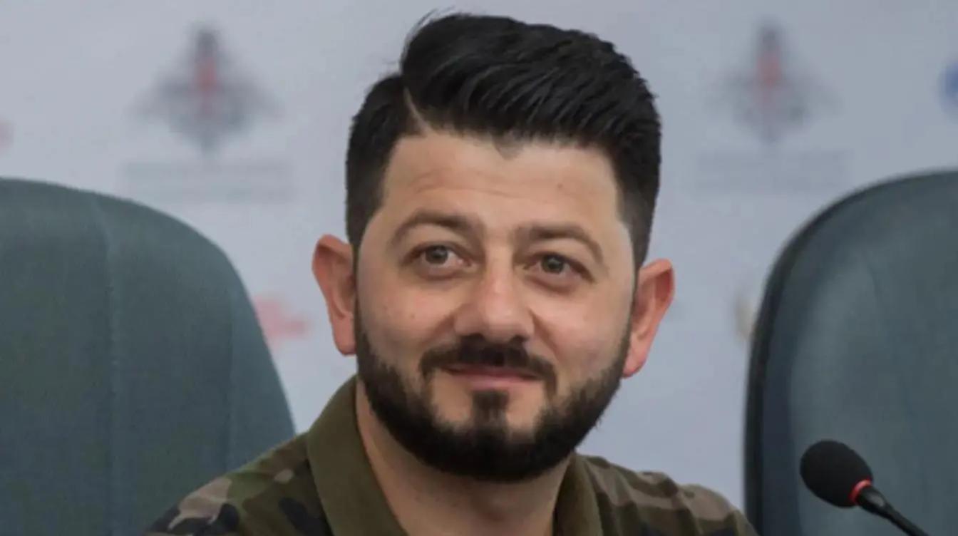 Психолог назвала возможную причину внезапного развода Галустяна