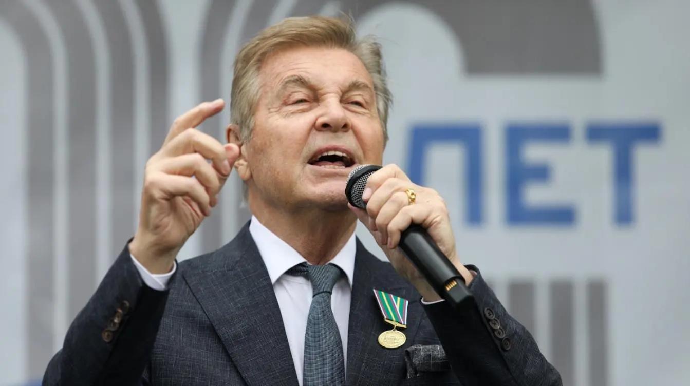 "Безумно плохо": врач объявил о немощности 83-летнего Лещенко