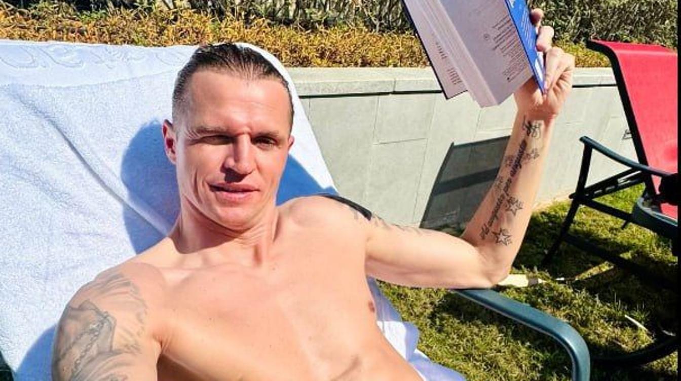 "Давно тайно изменял": что говорят о неверности Тарасова Костенко