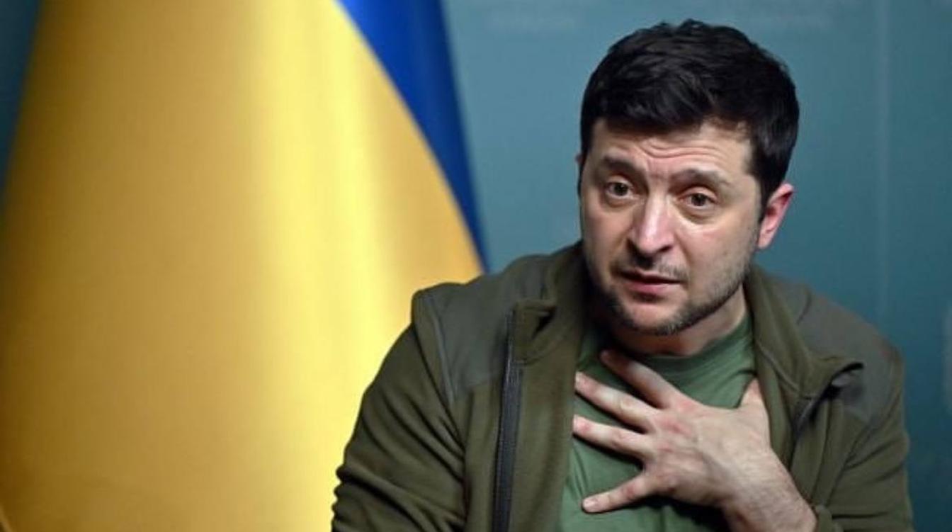 "Делегация для капитуляции": описан мрачный сценарий поездки Зеленского в США