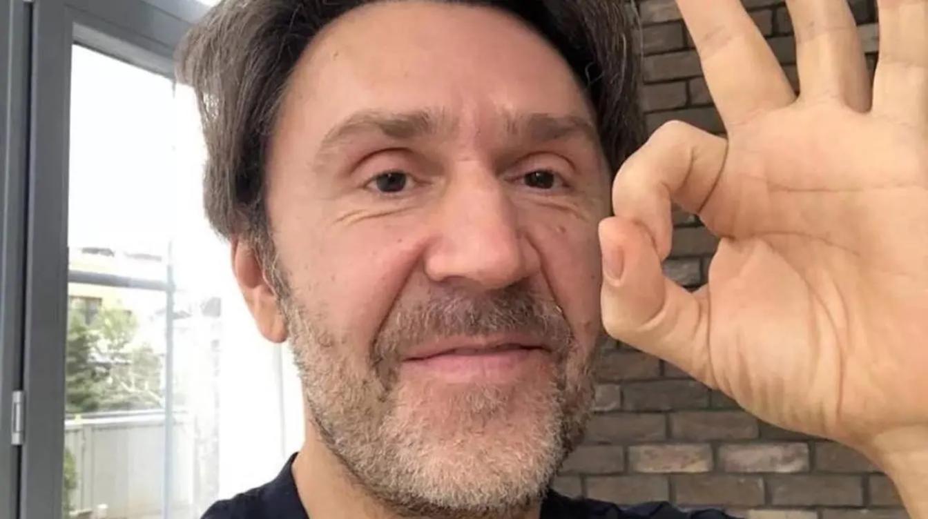 Раскрыты баснословные заработки Сергея Шнурова на корпоративах