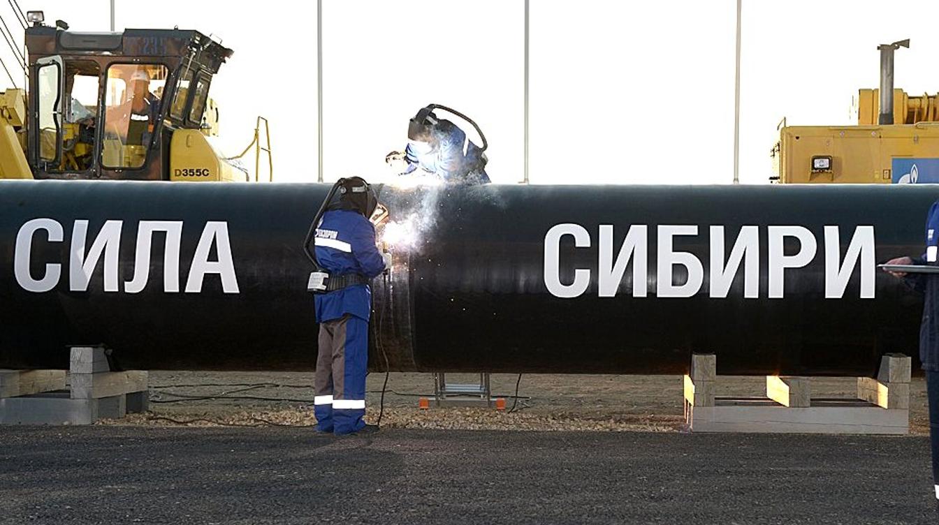 В США пригрозили разбомбить газопровод "Сила Сибири 2"
