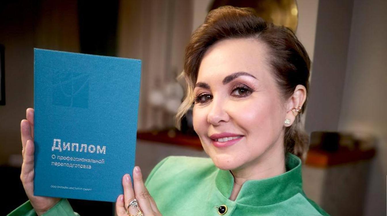 Хирург раскрыл манипуляции Володиной с лицом