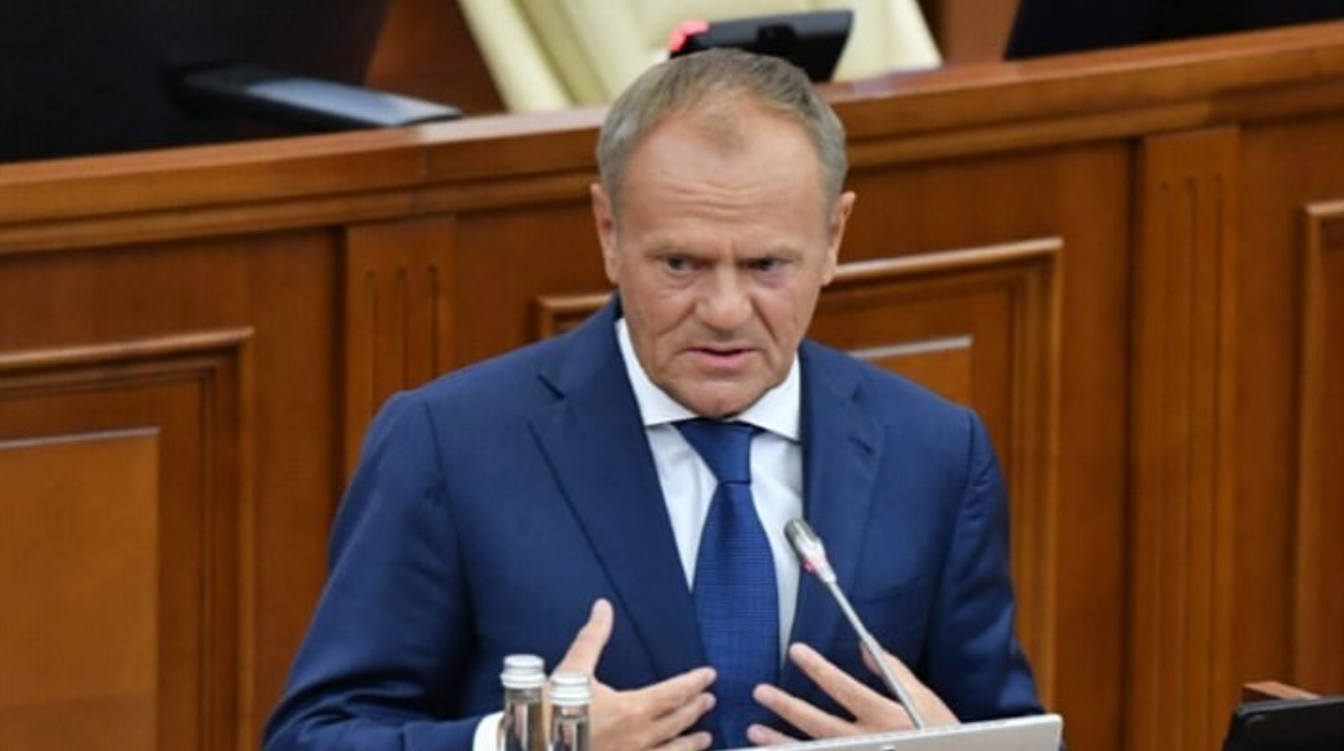 "Опозорились на весь мир": поляки пришли в ярость из-за выпада Туска против РФ