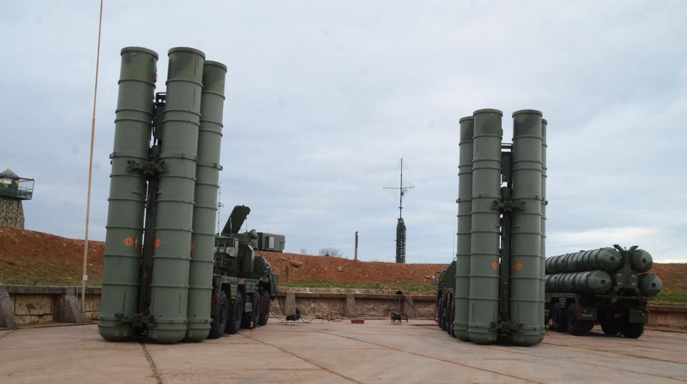 Турцию заподозрили в военной помощи России