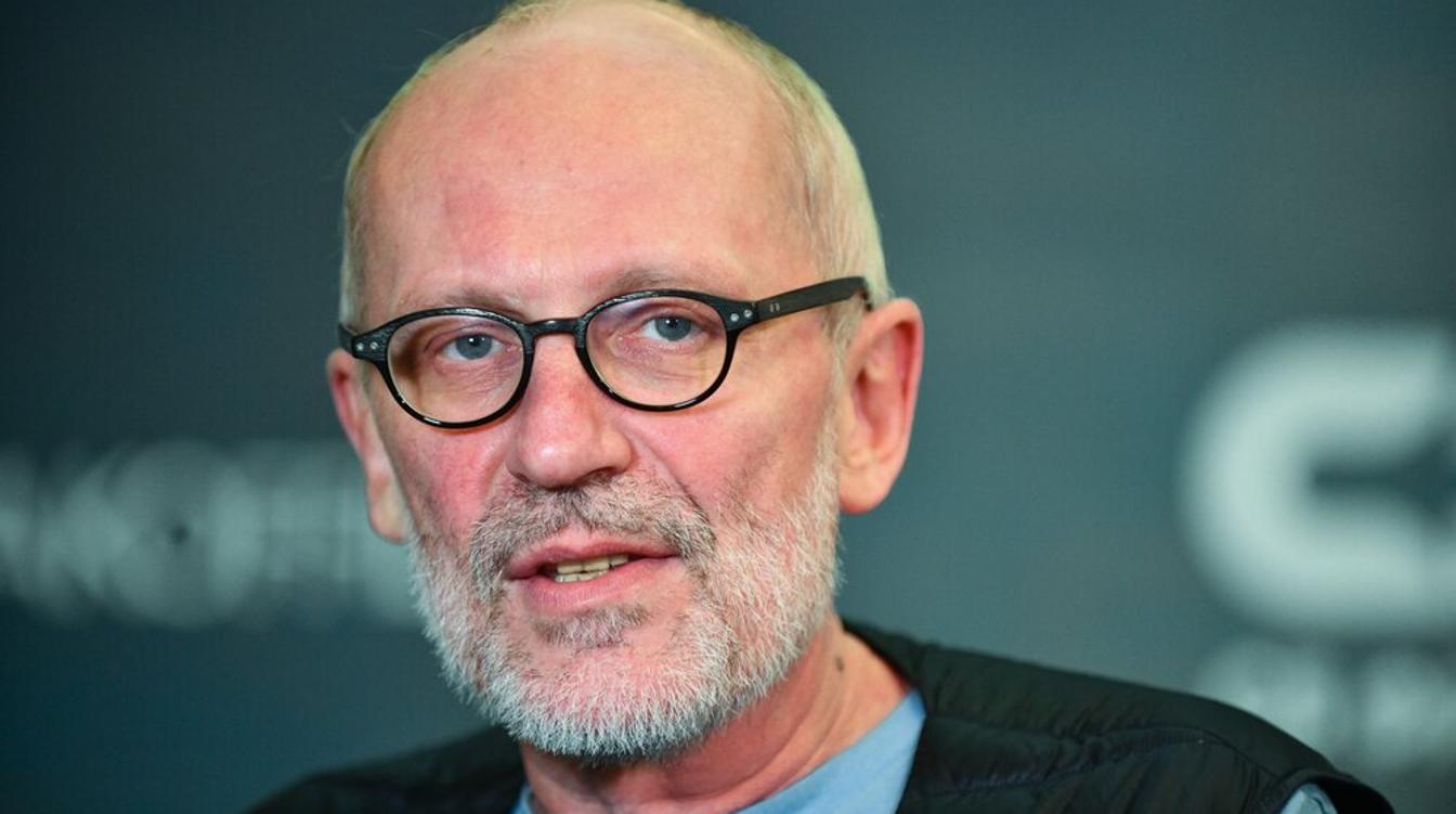 Ставший патриотом Гордон объяснил наличие паспорта США