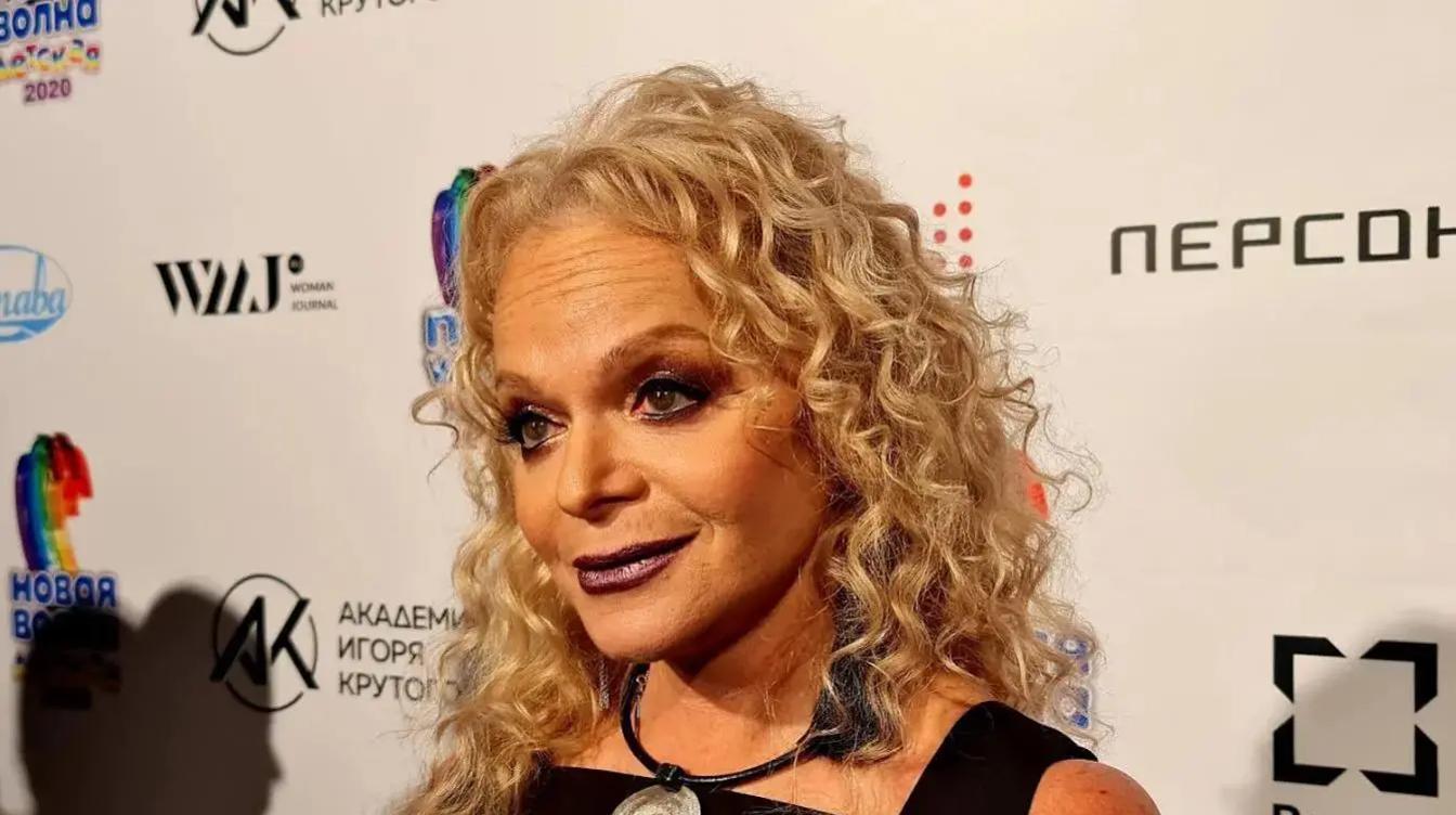 Гордон назвала "блатом" решение суда вернуть квартиру Долиной