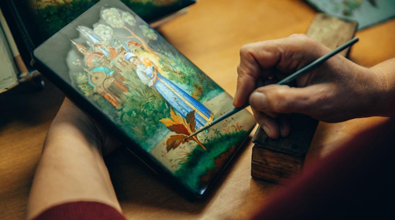 "Возродить традиции": акционер "Федоскино" — о ренессансе легендарной фабрики