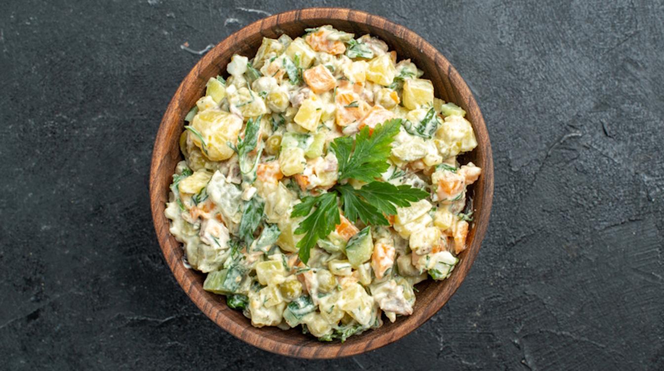 Медик объяснил, почему нужно прекращать новогоднее застолье уже 1 января