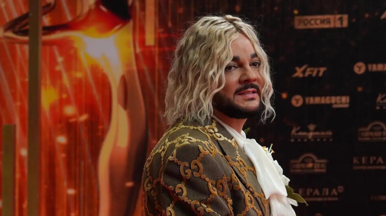 Вышел в свет с синяком: Киркоров попал в неловкую ситуацию – видео