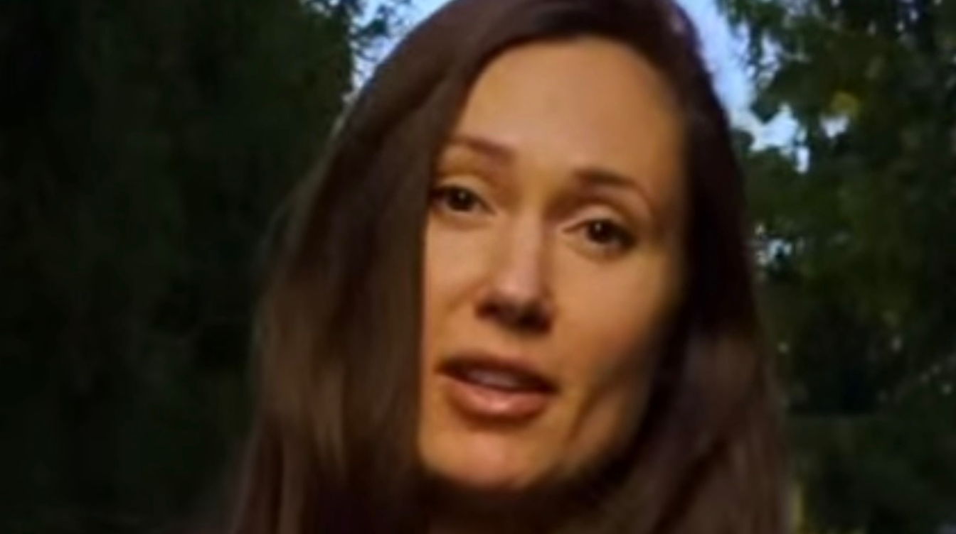 Елена Товстик назвала причину измен мужа