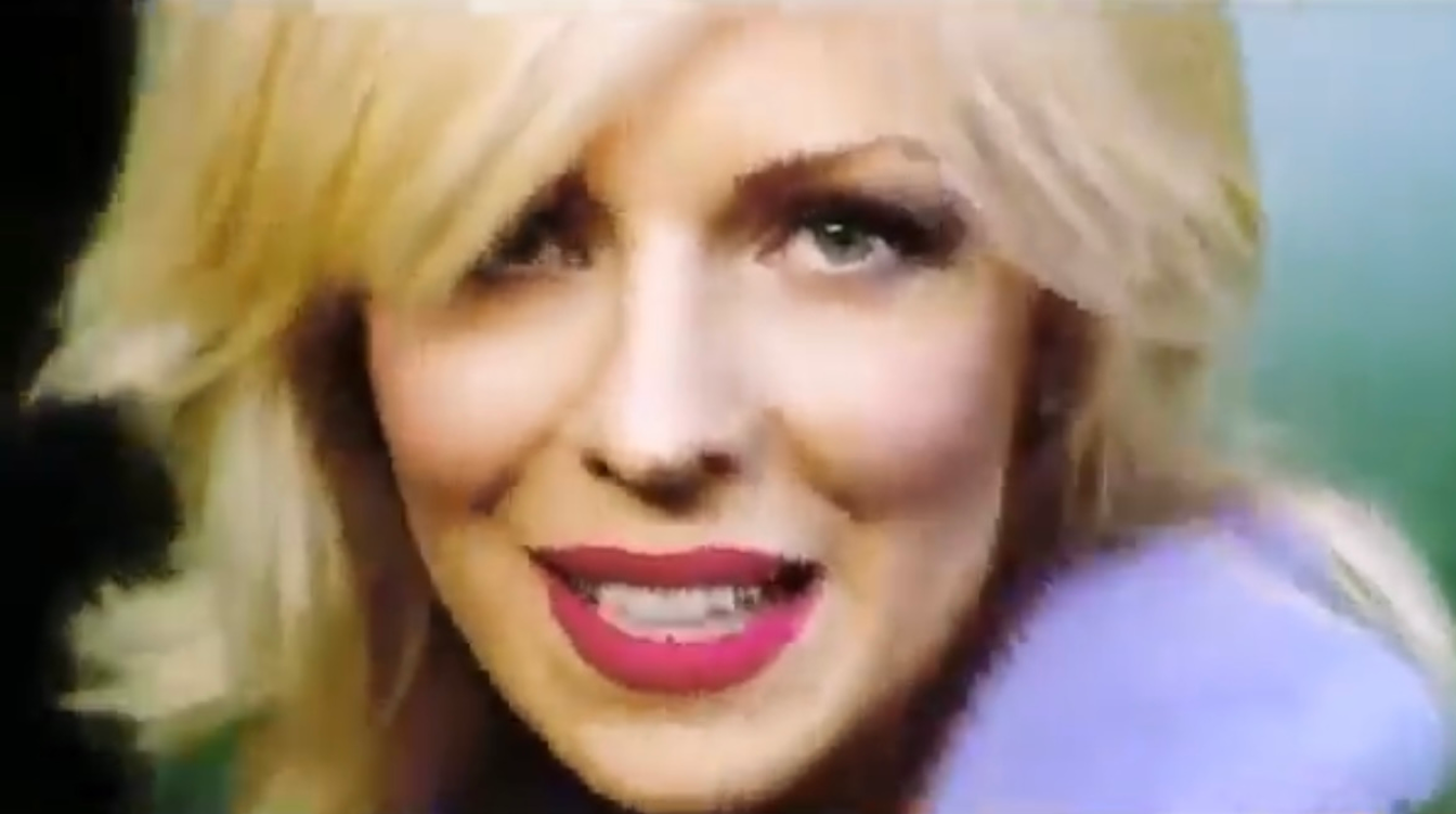 61-летняя Наталья Ветлицкая удивила поклонников откровенной съемкой