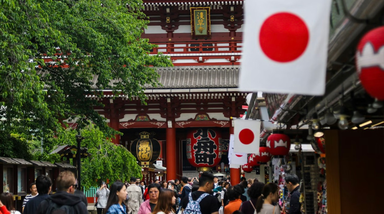 "Чья бы корова мычала": японцы "заклевали" Зеленского после скандала в Давосе