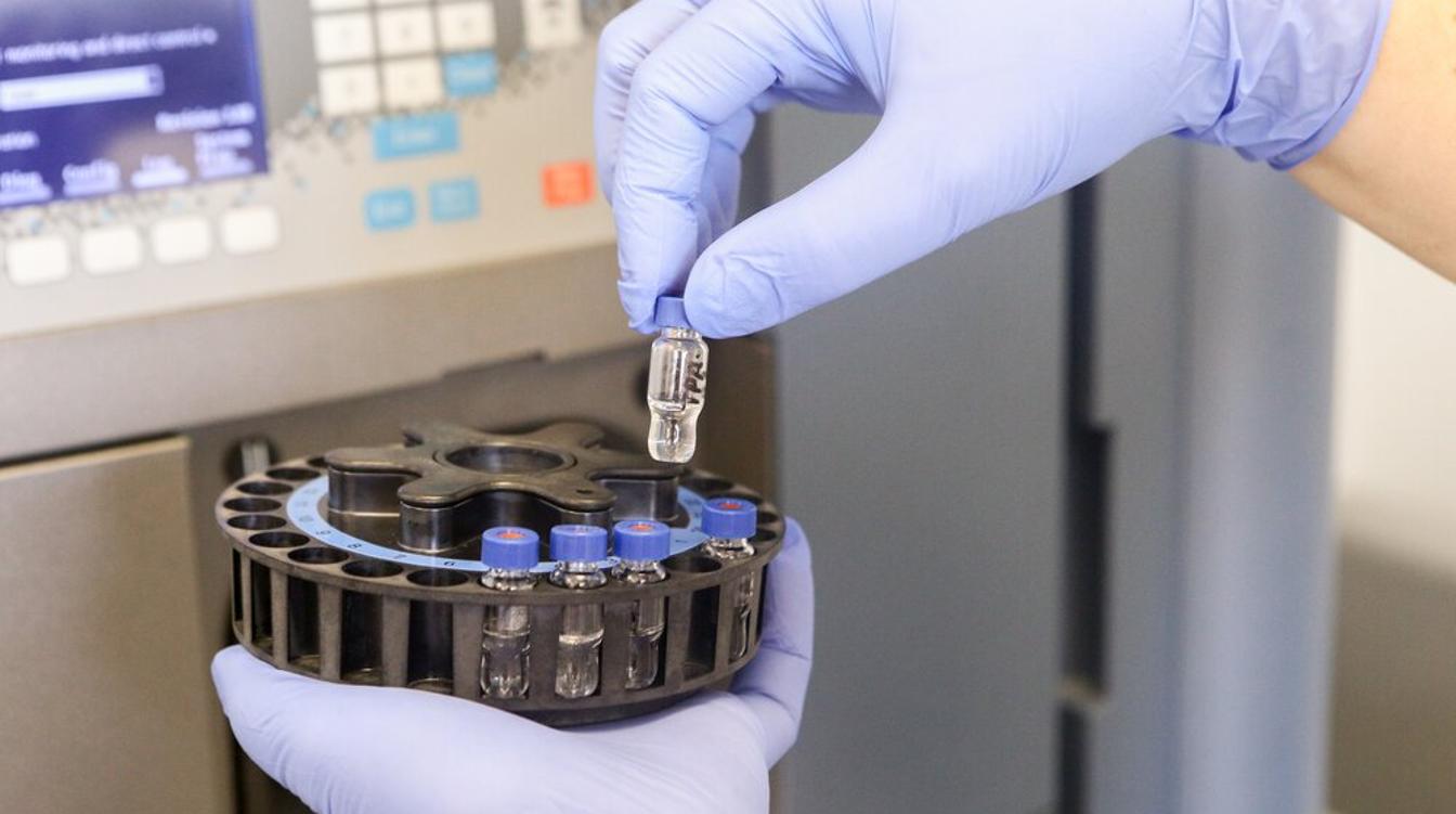 Собянин: Москва увеличила выпуск инновационных лекарственных средств