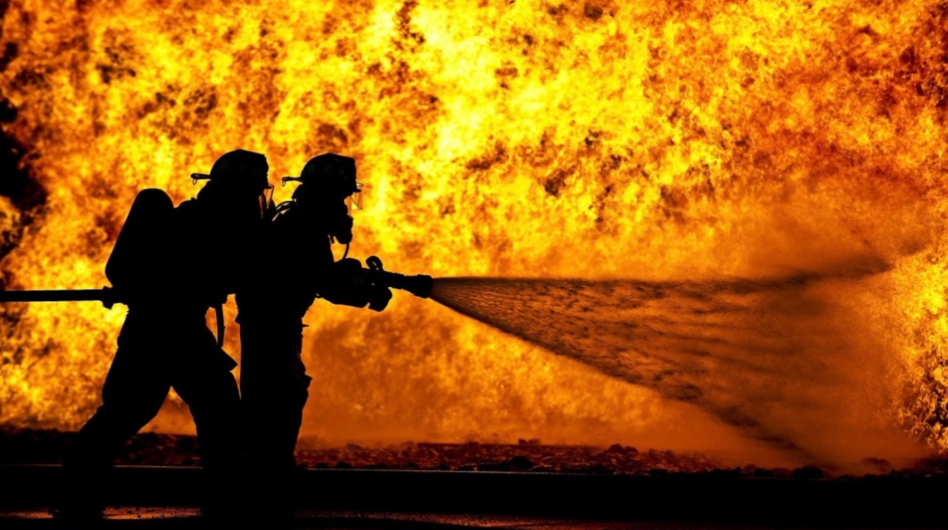 Ракетная атака на Волгоградскую область: загорелся объект Минобороны — подробности