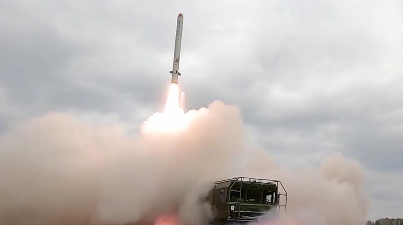 Россия нанесла сокрушительный удар по аэродрому с истребителями НАТО