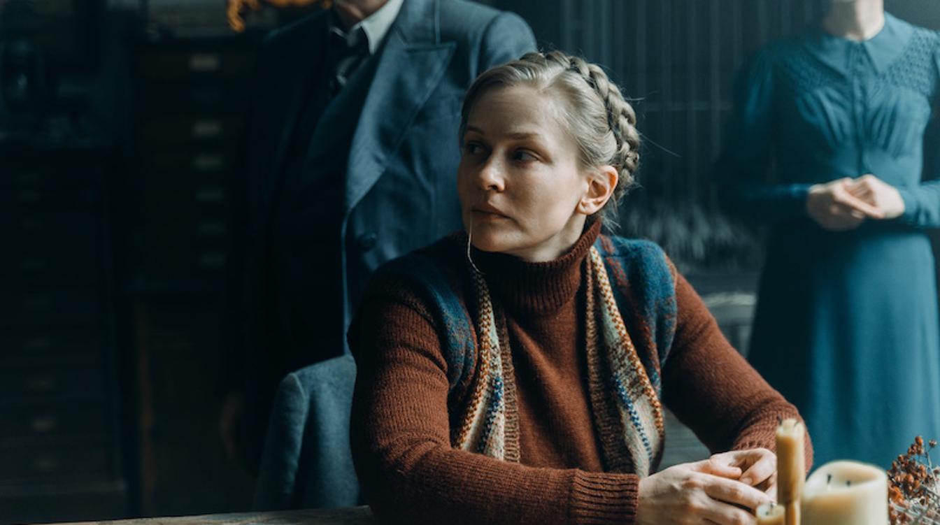 Пересильд вспомнила опыт работы с животными на съемках: "Партнером был медведь"