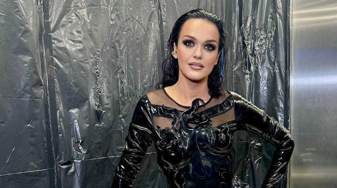 Слава разрыдалась после срыва концерта в Пензе: "Не хочу выносить такого позора"