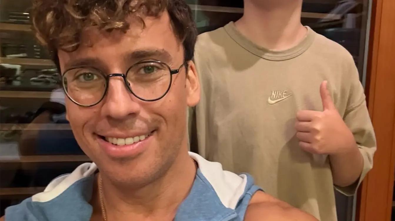 Беглый Галкин* опозорился в Испании