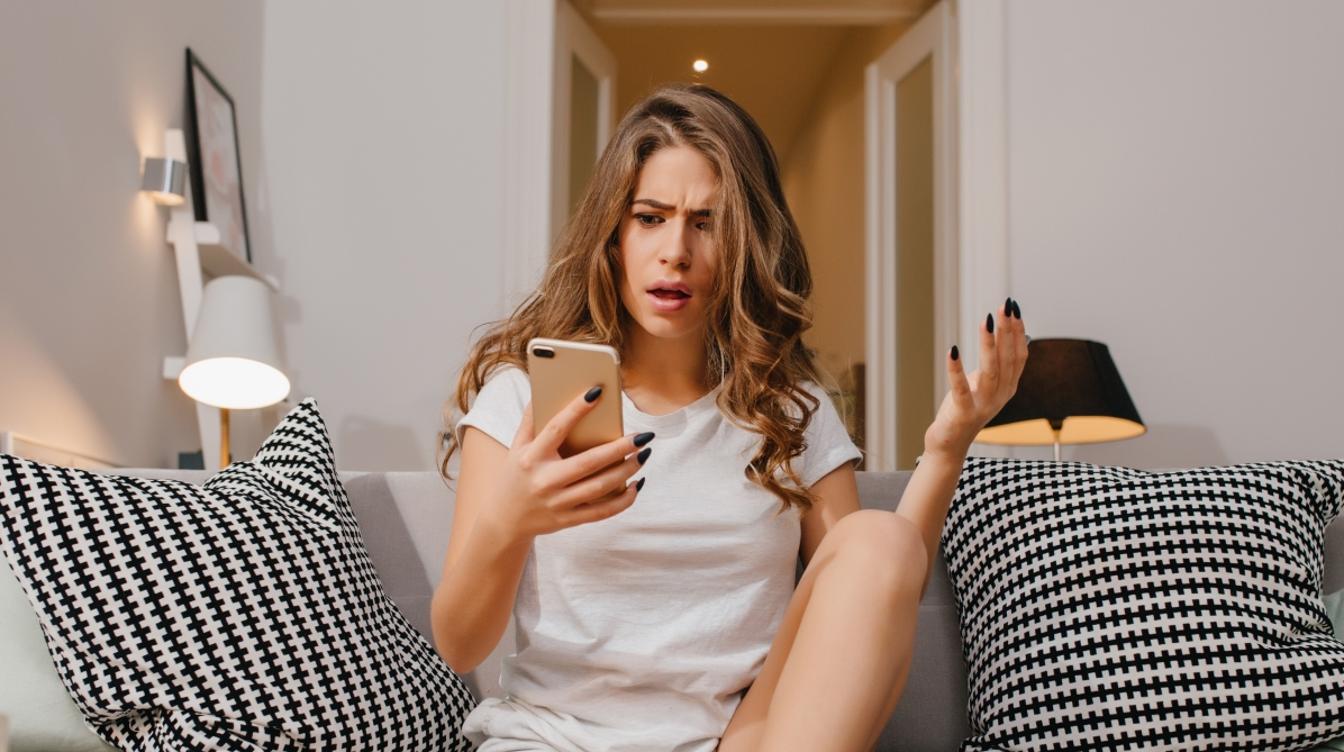 Эксперты проекта "Перезвони сам" рассказали о популярных схемах обмана перед 8 Марта