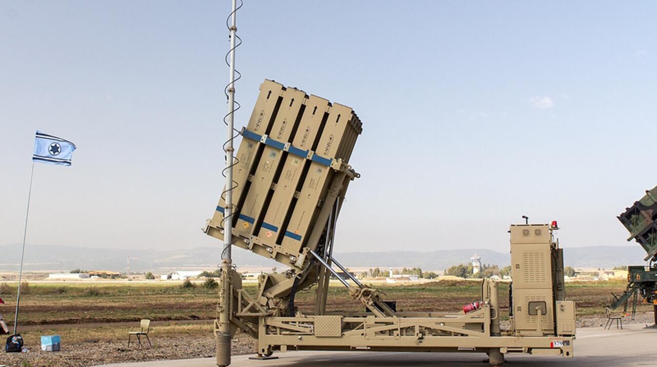 Бессилен против гиперзвука: раскрыт главный миф о "Железном куполе"