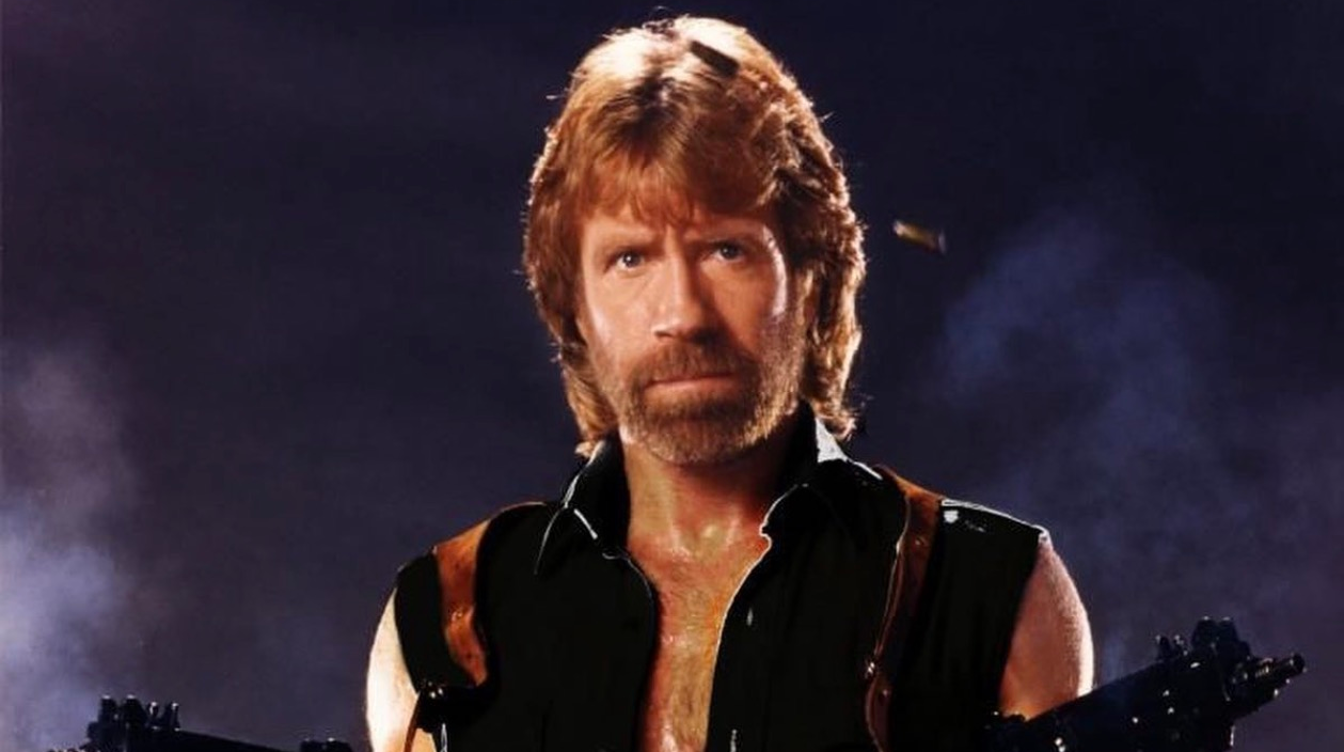 Умерла легенда: скончался Чак Норрис