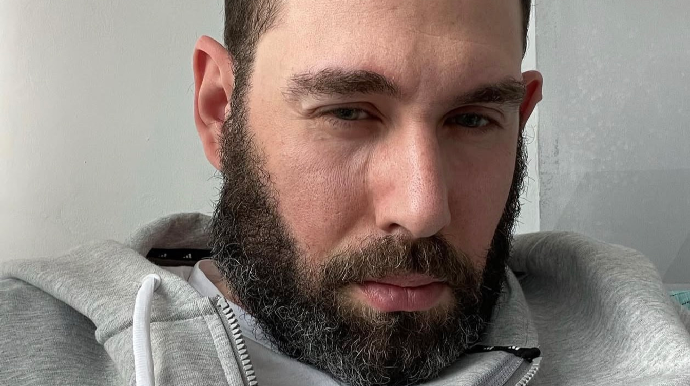 Русофоб Слепаков* устроил свару с пенсионерами в Израиле