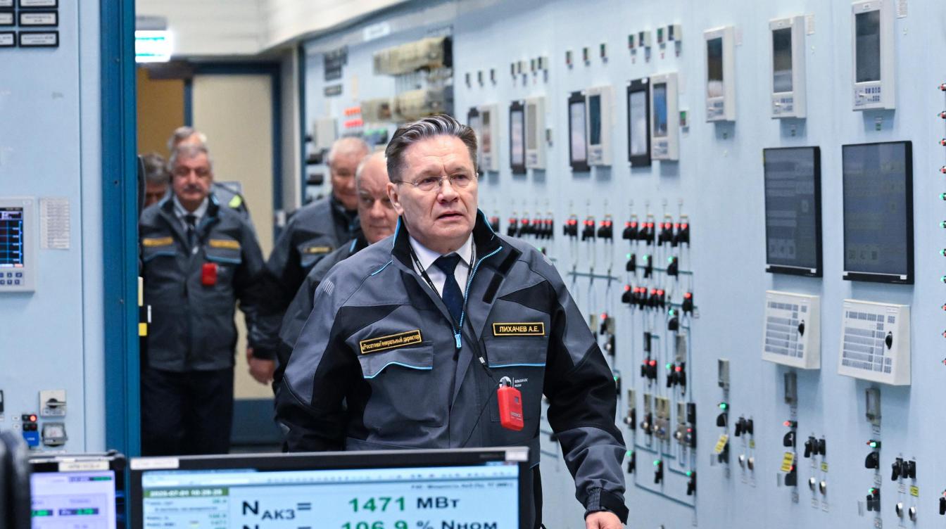 Международный форум в Санкт-Петербурге: глава Росатома Алексей Лихачев о будущем транспортных коридоров