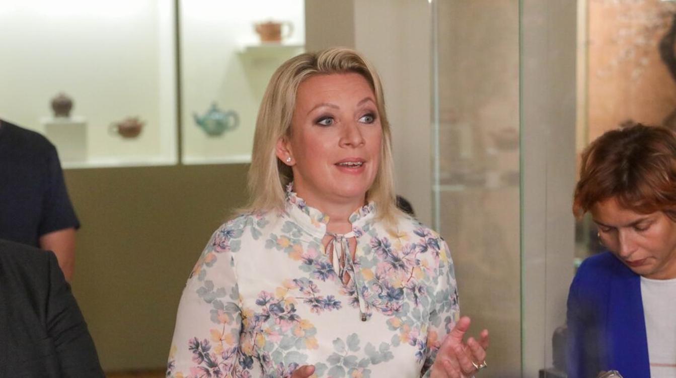"Теперь они русы?": Захарова высмеяла странную идею переименовать Украину