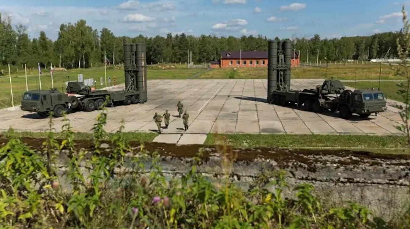 В сторону Московского региона летело более 400 беспилотников — Собянин