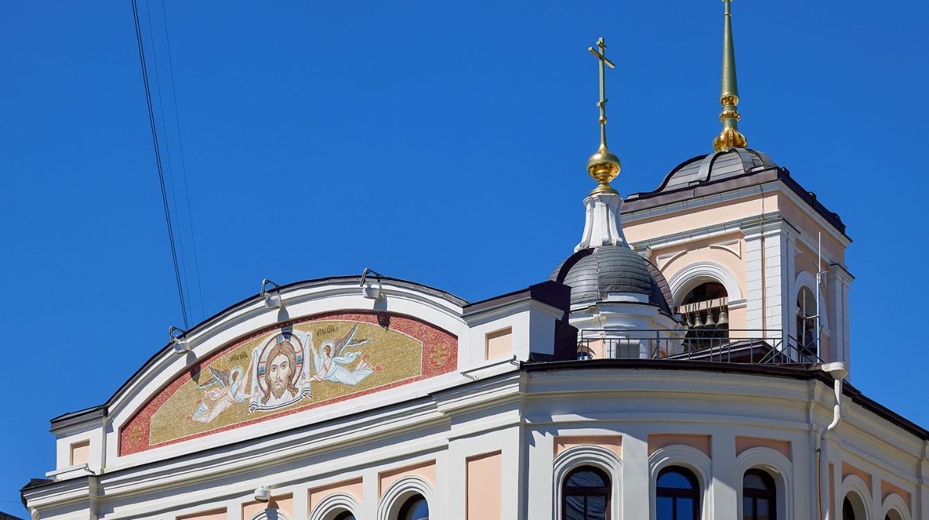 Собянин: Завершена реставрация церкви Ильи Пророка на Новгородском подворье