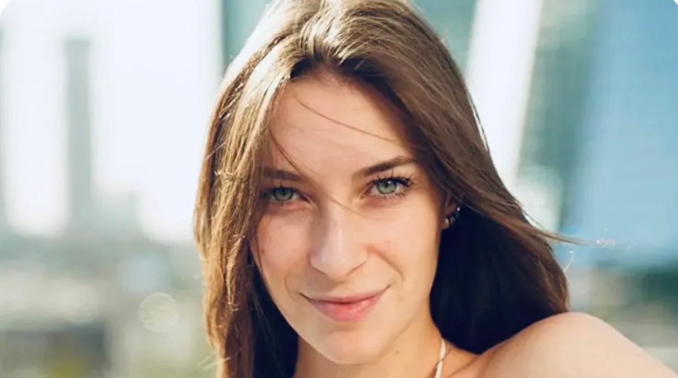 18 часов на ногах: Каррара рассказала о тяжелых буднях балерины 