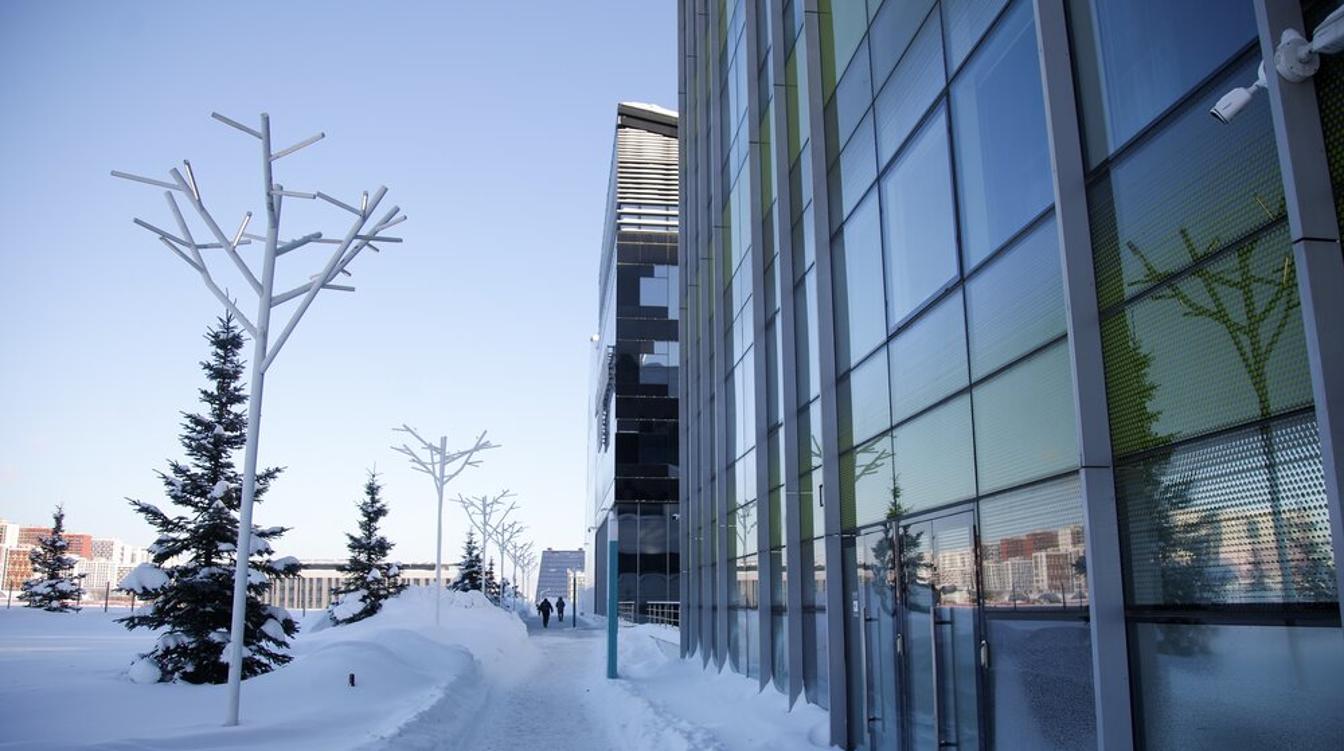Сколково обрастает городом