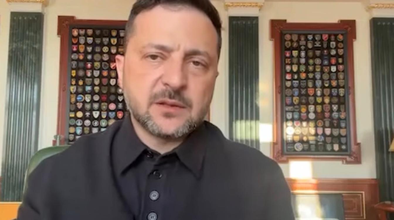 "Мерзкое существо": поздравление Зеленского с 1 сентября вызвало бурю на Западе 