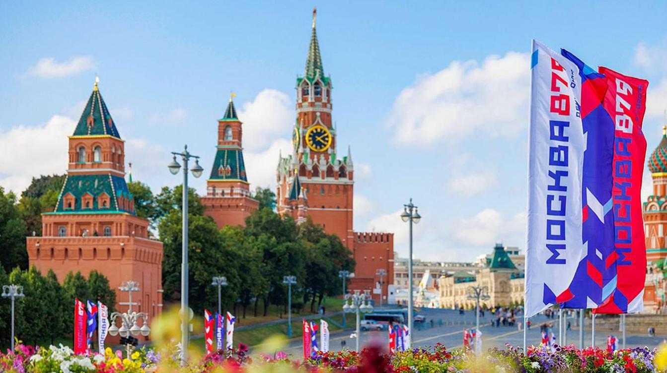 Сергей Собянин поздравил жителей Москвы с Днем города