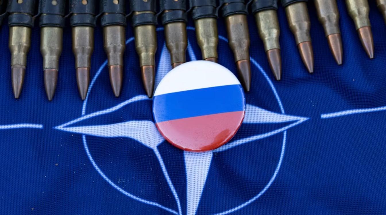 Президент Чехии подтолкнул НАТО к войне с Россией