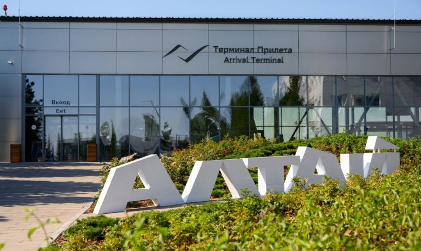 Фото: пресс-служба аэропорта Горно-Алтайск